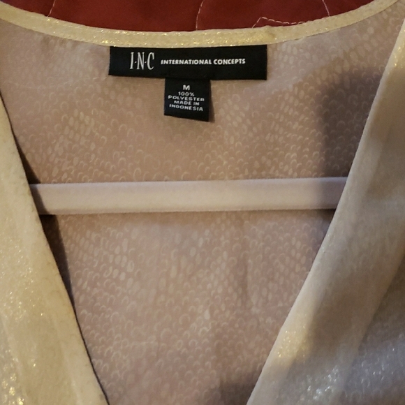 INC International Concepts Gold Cream Sleeve Blouse,zise M. - Picture 3 of 5